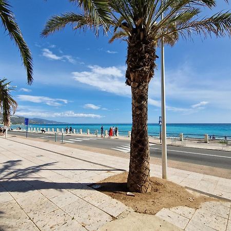 Le 182 Promenade Du Soleil Lejlighed Menton Eksteriør billede